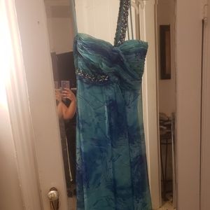 One shoulder Maxi Dress from Cachè